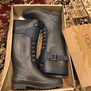 -SOLD-*** UGG Madelynn Rain Boots
